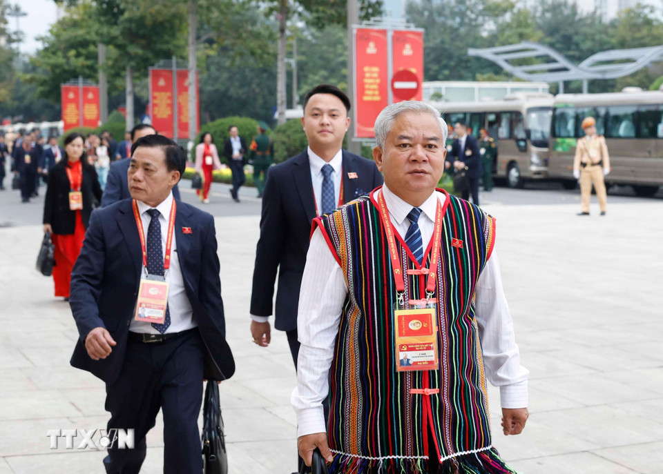 Đại hội Đảng XIV: Phiên thảo luận tại hội trường về các văn kiện Đại hội- Ảnh 14.