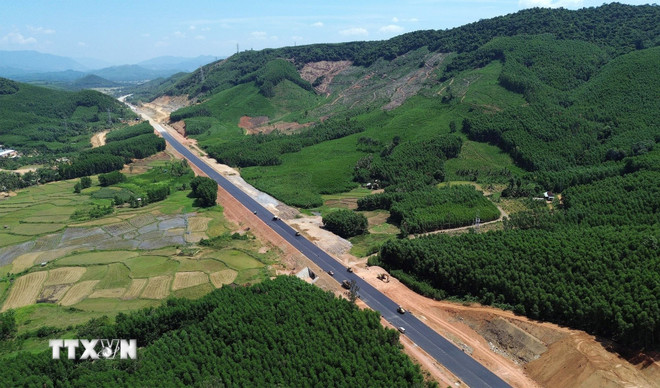 Đột phá mạnh mẽ phát triển kết cấu hạ tầng trong kỷ nguyên mới- Ảnh 3.