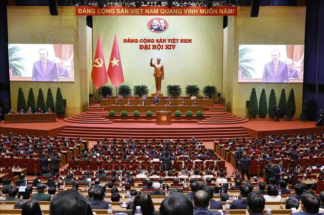 Ban Chấp hành Trung ương Đảng khóa XIV tiến hành Hội nghị lần thứ nhất- Ảnh 2. Ban Chấp hành Trung ương Đảng khóa XIV tiến hành Hội nghị lần thứ nhất- Ảnh 2.