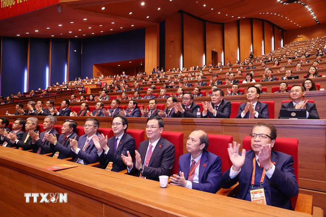 Thông qua Nghị quyết Đại hội đại biểu toàn quốc lần thứ XIV của Đảng- Ảnh 2.