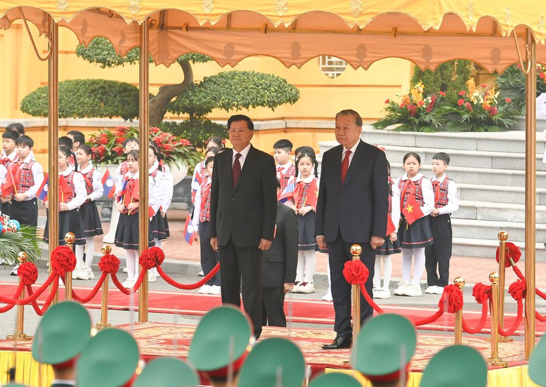 Tổng Bí thư Tô Lâm chủ trì Lễ đón Tổng Bí thư, Chủ tịch nước Lào Thongloun Sisoulith- Ảnh 2.