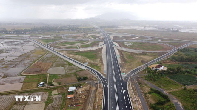 Đẩy nhanh tiến độ hoàn thành các dự án chào mừng Đại hội Đảng XIV- Ảnh 3.