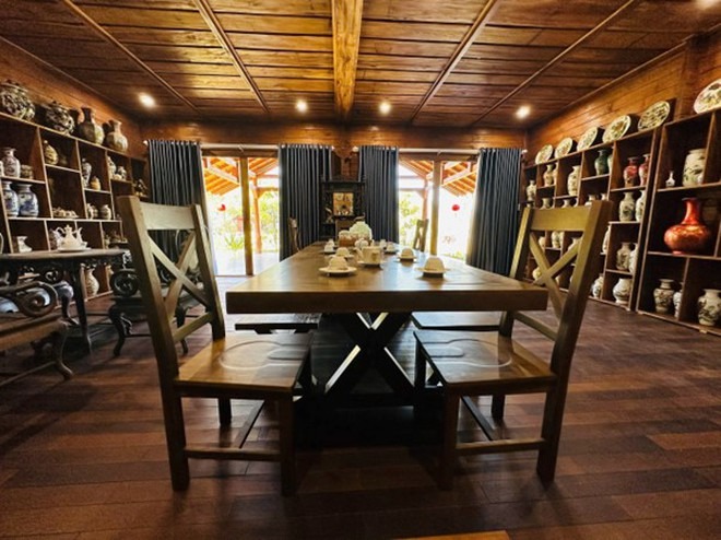 Biệt phủ trên ca nguyên của danh hài ‘nặng nhất Vbiz’: Rộng 10.000m2, kiến trúc đậm chất Việt - Ảnh 4.