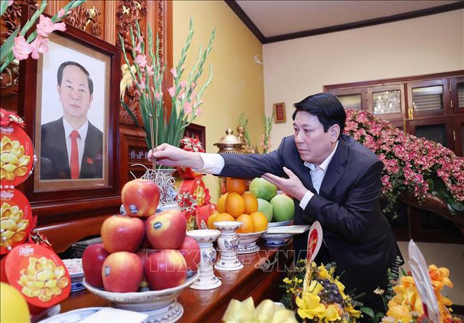 Chủ tịch nước Lương Cường dâng hương tưởng nhớ nguyên lãnh đạo Đảng, Nhà nước- Ảnh 7.