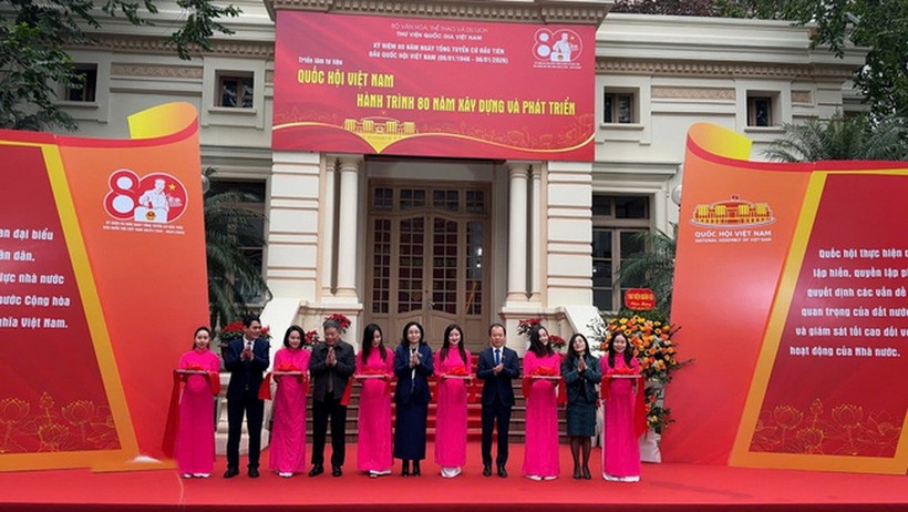 Triển lãm "Quốc hội Việt Nam - Hành trình 80 năm xây dựng và phát triển"- Ảnh 1. Triển lãm "Quốc hội Việt Nam - Hành trình 80 năm xây dựng và phát triển"- Ảnh 1.