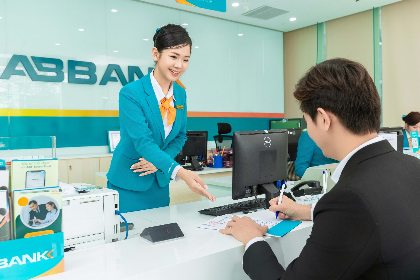 ABBANK được UBCKNN chấp thuận chào bán cổ phiếu ra công chúng, tăng vốn điều lệ thêm hơn 3.100 tỷ đồng- Ảnh 2.