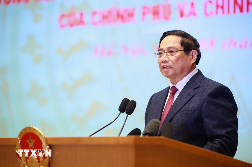 Thủ tướng: Để tăng trưởng 2 con số cần chuyển đổi cơ cấu kinh tế, xác lập mô hình tăng trưởng mới- Ảnh 1.