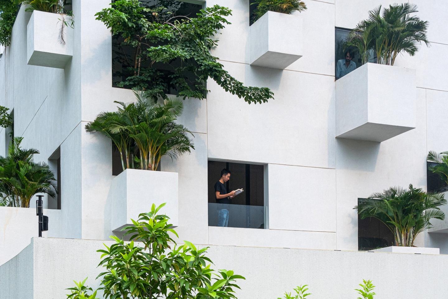 Chủ tịch VGBC Phan Thu Hằng: Công trình xanh cần được nhìn nhận từ giá trị dài hạn của bất động sản - Ảnh 4.