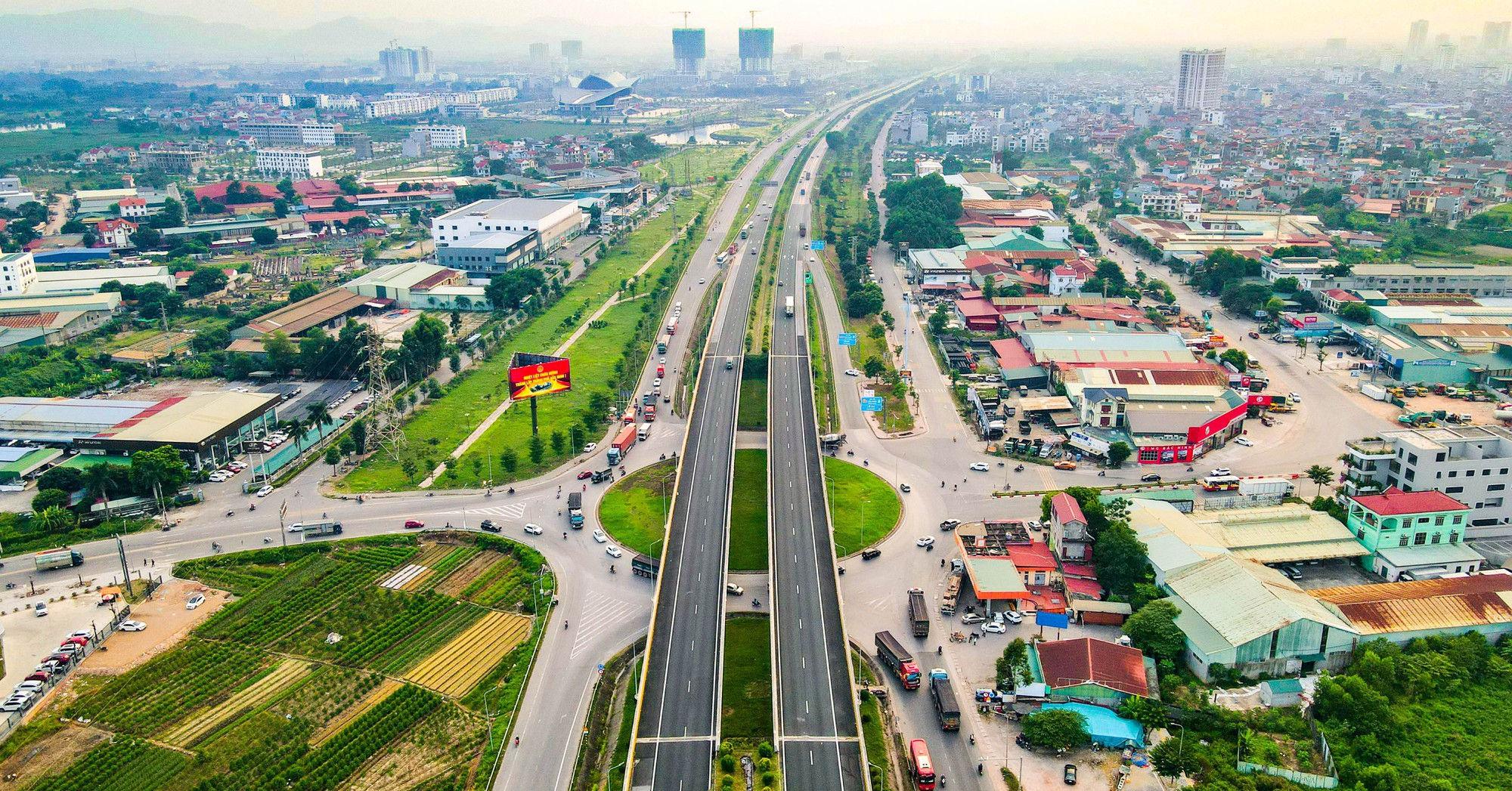 Bắc Ninh chuyển hướng phát triển hạ tầng từ riêng lẻ sang đồng bộ, thông minh
