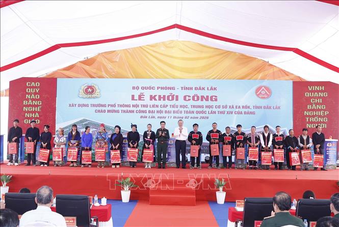 Tổng Bí thư Tô Lâm dự khởi công trường phổ thông nội trú tại xã Ea Rốk (Đắk Lắk)- Ảnh 7.