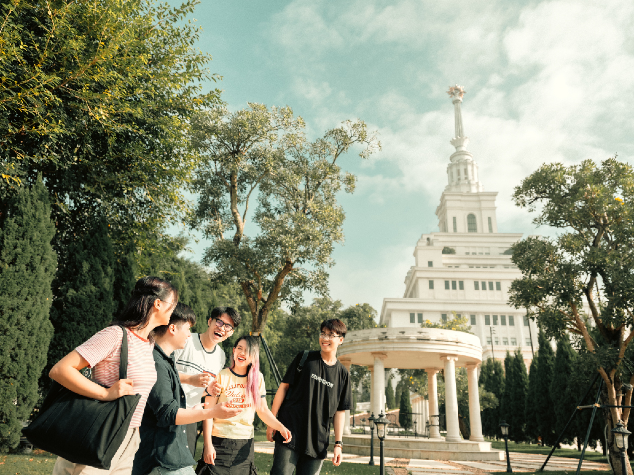 Xây dựng đô thị Việt hạnh phúc- Ảnh 2. Xây dựng đô thị Việt hạnh phúc- Ảnh 2.