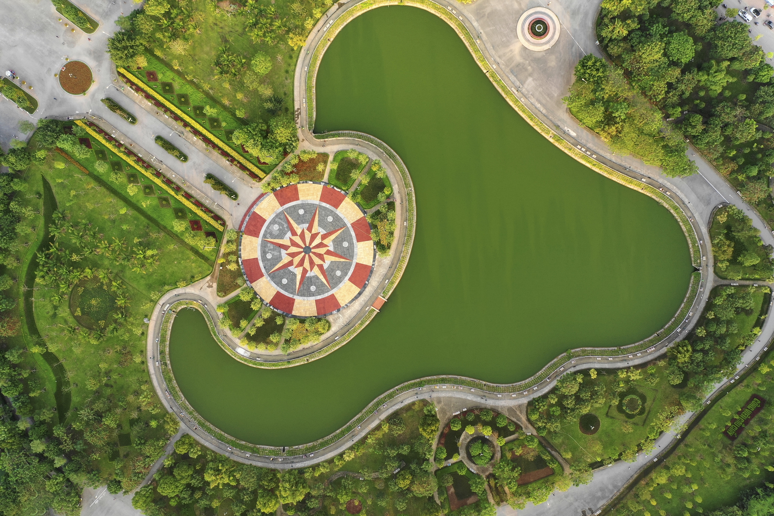 Xây dựng đô thị Việt hạnh phúc- Ảnh 6. Xây dựng đô thị Việt hạnh phúc- Ảnh 6.