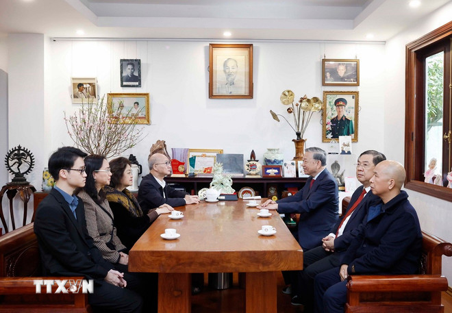 Tổng Bí thư dâng hương tưởng niệm nhân 120 năm Ngày sinh Thủ tướng Phạm Văn Đồng- Ảnh 1.