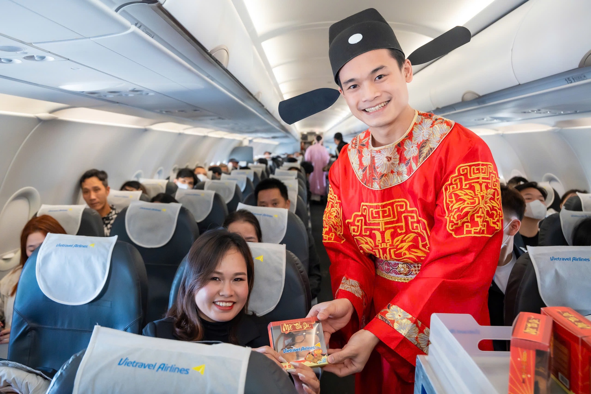 Vietravel Airlines mang văn hóa Việt lên chuyến bay cuối năm- Ảnh 3.