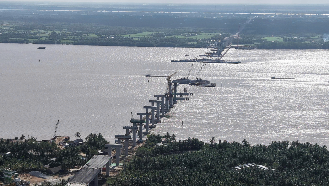 2 năm nữa, cây cầu 8.000 tỷ xóa bỏ toàn bộ các bến phà lâu đời, nối thông 2 tỉnh thành miền Tây chính thức hoàn thành- Ảnh 1. 2 năm nữa, cây cầu 8.000 tỷ xóa bỏ toàn bộ các bến phà lâu đời, nối thông 2 tỉnh thành miền Tây chính thức hoàn thành- Ảnh 1.