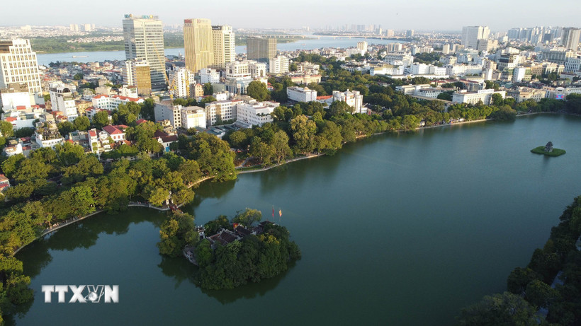 Tái cấu trúc đô thị Hà Nội mạnh mẽ theo tinh thần "làm ngay, làm hiệu quả"- Ảnh 1. Tái cấu trúc đô thị Hà Nội mạnh mẽ theo tinh thần "làm ngay, làm hiệu quả"- Ảnh 1.