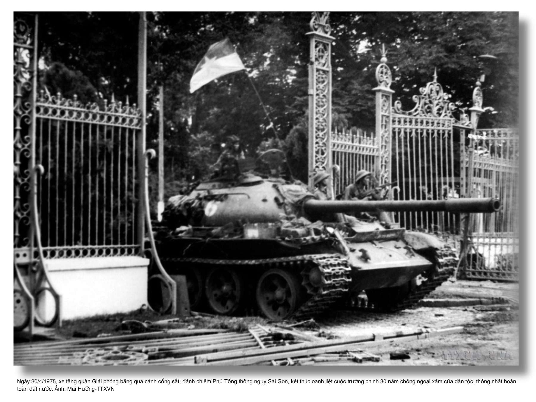 Tự hào về Đảng quang vinh, về Chủ tịch Hồ Chí Minh vĩ đại!- Ảnh 2.