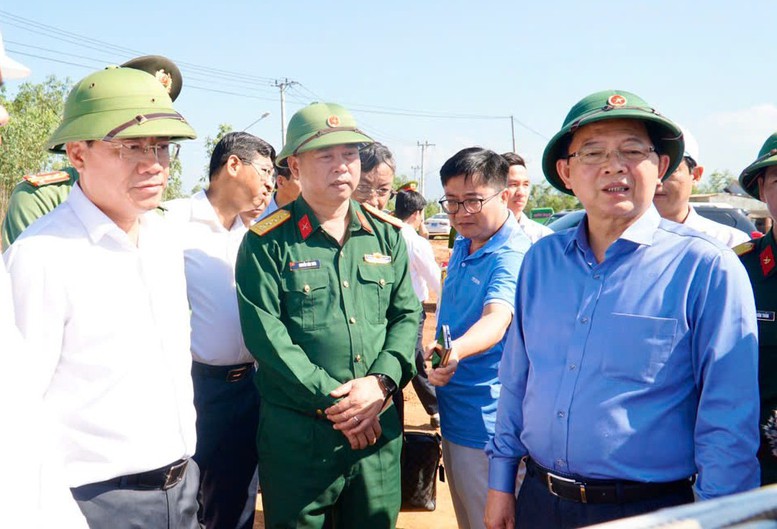 Hình ảnh tại buổi kiểm tra. Nguồn ảnh: Báo Chính phủ Hình ảnh tại buổi kiểm tra. Nguồn ảnh: Báo Chính phủ