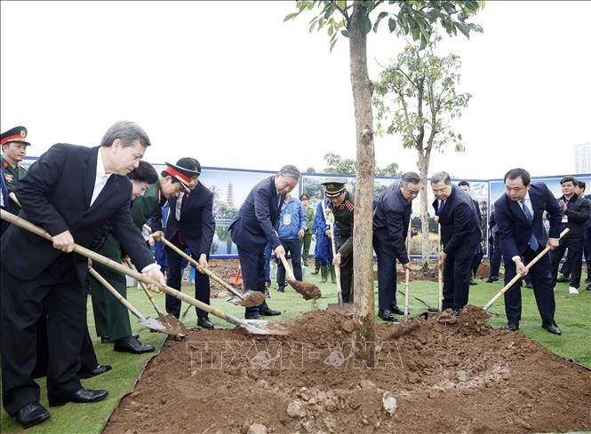 Tổng Bí thư Tô Lâm dự Lễ phát động 'Tết trồng cây đời đời nhớ ơn Bác Hồ' tại Hà Nội- Ảnh 1. Tổng Bí thư Tô Lâm dự Lễ phát động 'Tết trồng cây đời đời nhớ ơn Bác Hồ' tại Hà Nội- Ảnh 1.