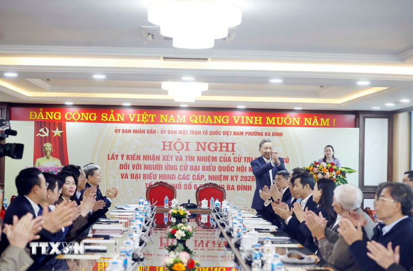 Tổng Bí thư dự Hội nghị lấy ý kiến cử tri nơi cư trú đối với người ứng cử đại biểu Quốc hội- Ảnh 1.