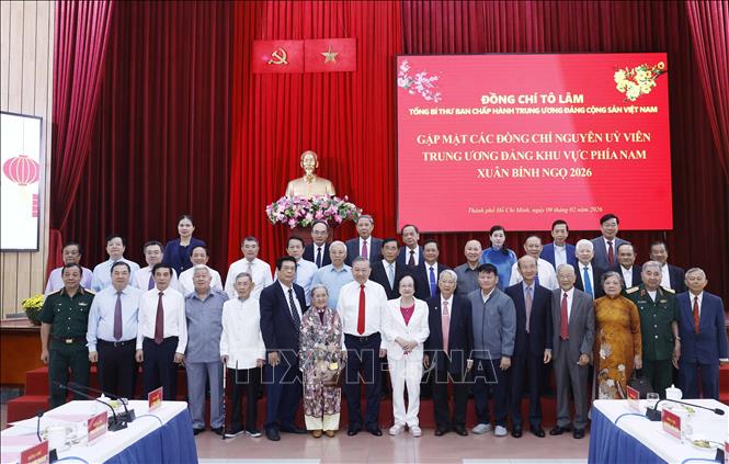 Tổng Bí thư Tô Lâm gặp mặt các đồng chí nguyên Ủy viên Trung ương Đảng khu vực phía Nam- Ảnh 4.