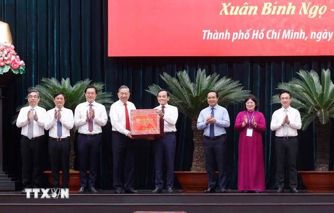Tổng Bí thư: Thành phố Hồ Chí Minh cần tiếp tục vai trò dẫn dắt tăng trưởng- Ảnh 3.