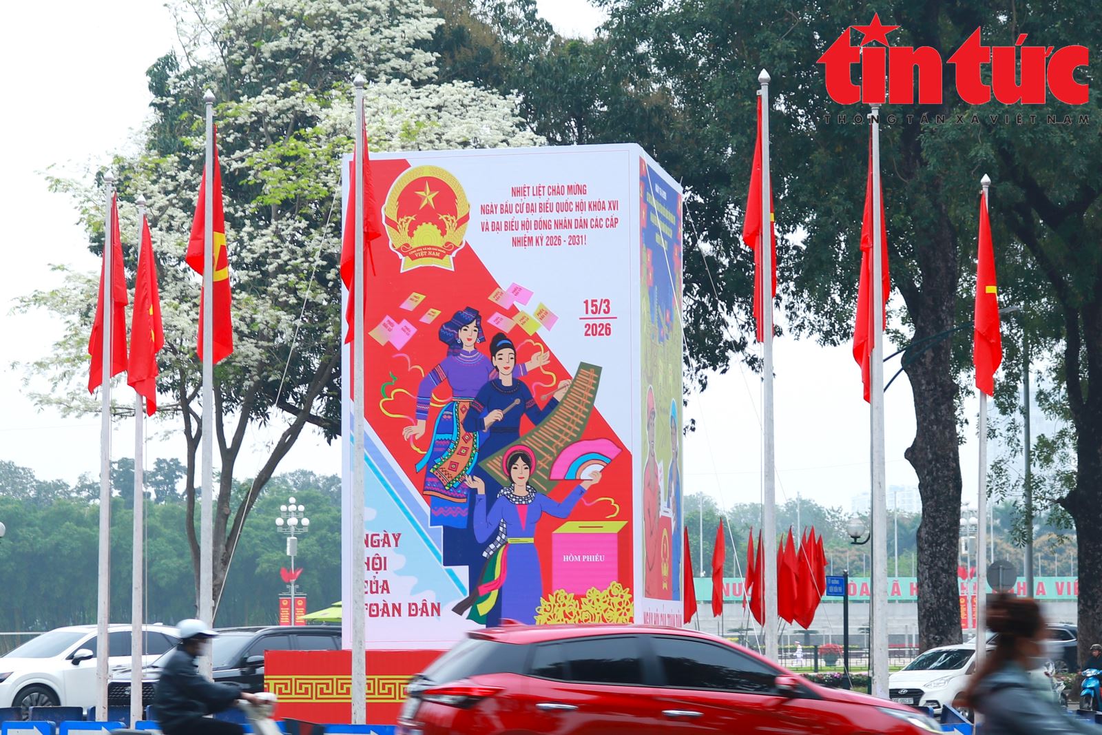 Thủ đô rộn ràng không khí đón ngày bầu cử- Ảnh 2.