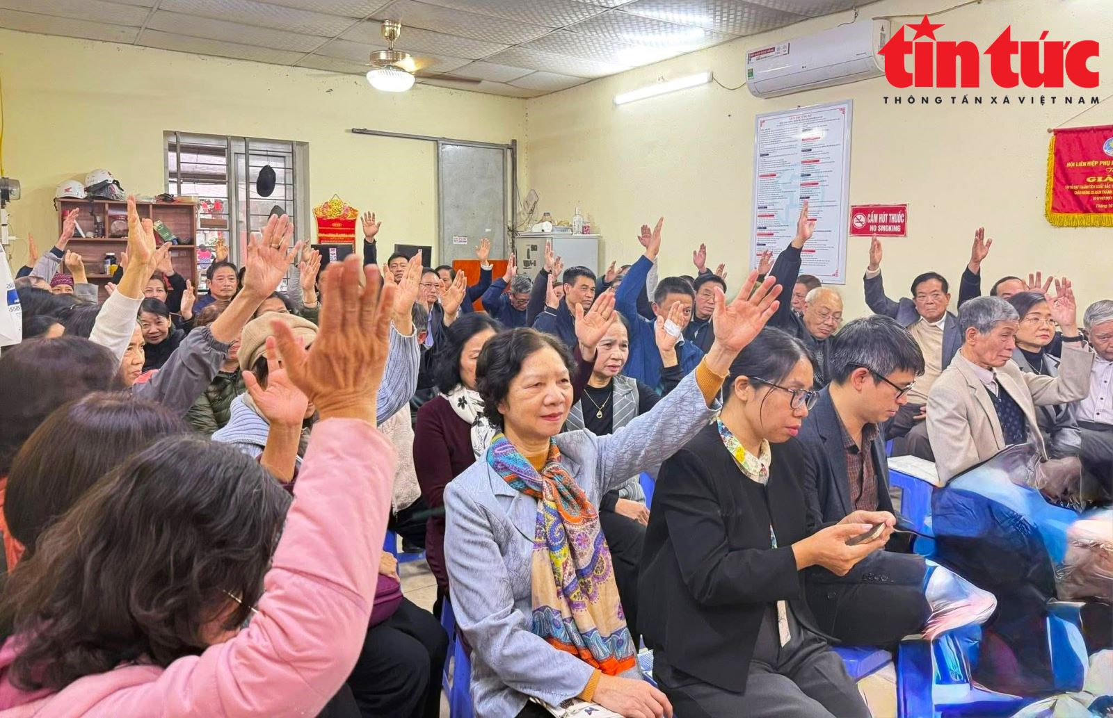 Thủ đô rộn ràng không khí đón ngày bầu cử- Ảnh 10.