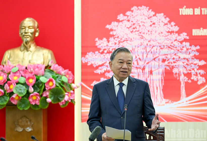 Bài phát biểu của Tổng Bí thư Tô Lâm tại cuộc làm việc với Báo Nhân Dân- Ảnh 1.