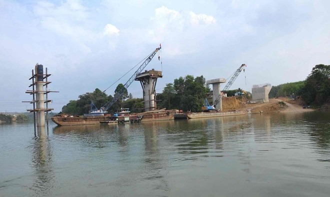 Chỉ 1 tháng nữa, hợp long cầu dài 250m thuộc nhà máy thủy điện lớn nhất miền Nam- Ảnh 1.