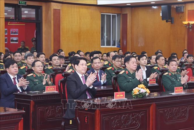 Chủ tịch nước Lương Cường bỏ phiếu tại khu vực bỏ phiếu số 26, phường Hoàn Kiếm, Hà Nội- Ảnh 3.