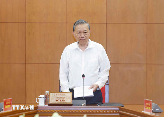 Tổng Bí thư Tô Lâm: Cần có chiến lược cụ thể nhằm tái cơ cấu nền kinh tế- Ảnh 1.