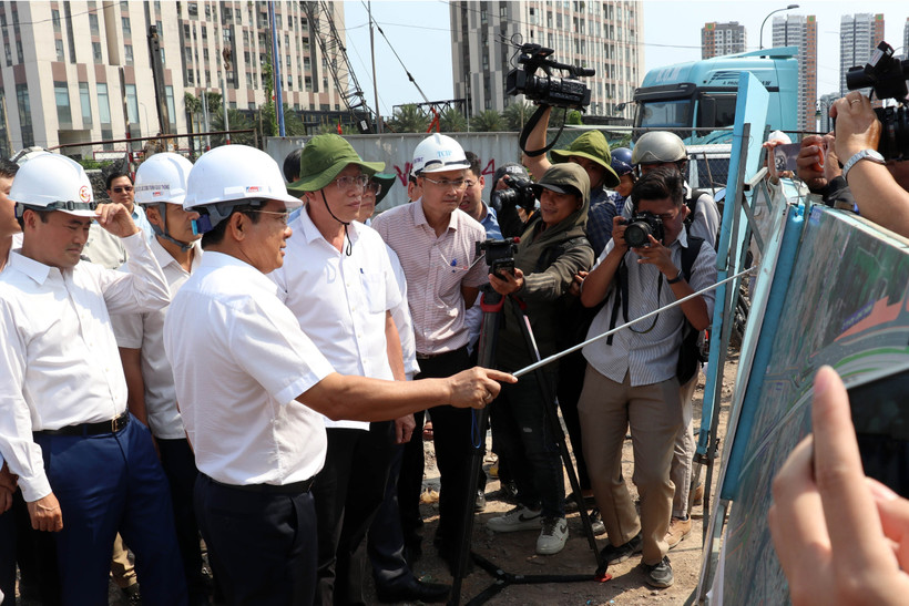 Chi 1.800 tỷ đồng gỡ vướng mặt bằng cho 'siêu nút giao' lớn nhất TP. HCM- Ảnh 1.