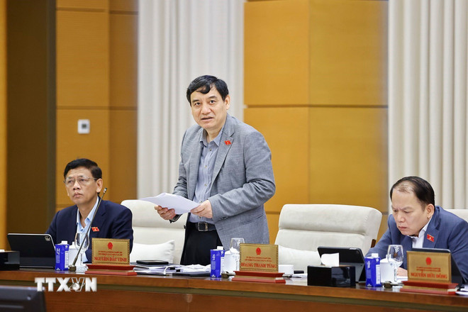 Phiên họp 55 của UBTV Quốc hội: Gỡ rào cản, khen thưởng kịp thời theo thành tích- Ảnh 4.