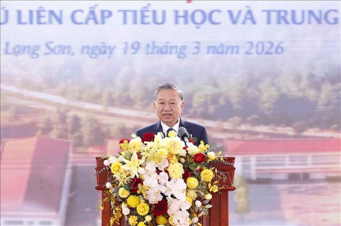 Tổng Bí thư và Thủ tướng dự Lễ khởi công, động thổ đồng loạt các trường nội trú liên cấp biên giới- Ảnh 6.