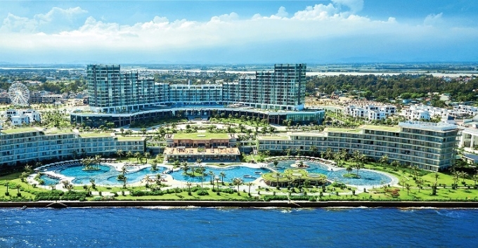 Quần thể du lịch nghỉ dưỡng hơn 5.500 tỷ với 152 bể bơi của FLC từng sở hữu 2 kỷ lục 'nhất Việt Nam'- Ảnh 3. Quần thể du lịch nghỉ dưỡng hơn 5.500 tỷ với 152 bể bơi của FLC từng sở hữu 2 kỷ lục 'nhất Việt Nam'- Ảnh 3.