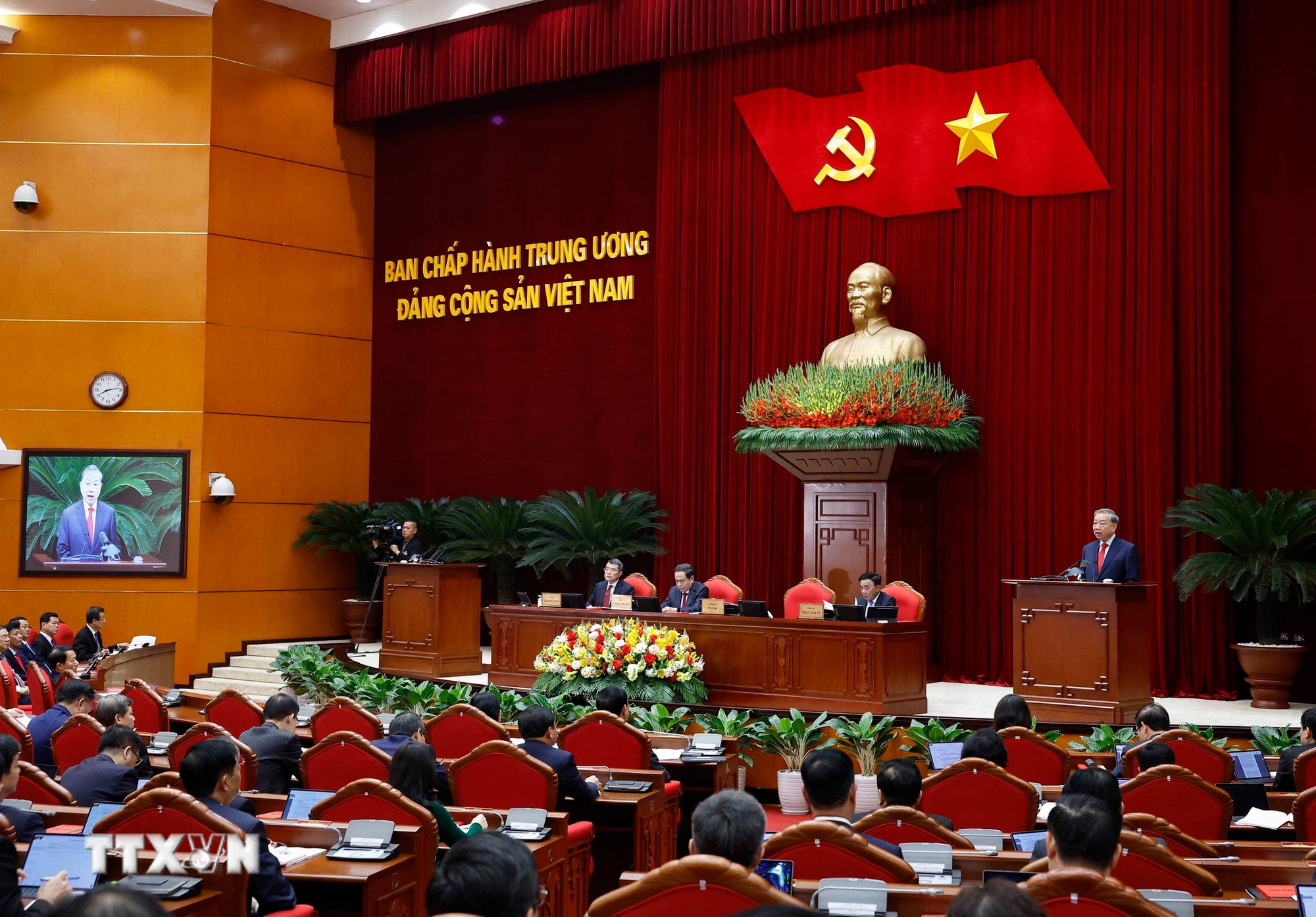 Toàn văn phát biểu của Tổng Bí thư Tô Lâm khai mạc Hội nghị Trung ương lần thứ 2- Ảnh 3. Toàn văn phát biểu của Tổng Bí thư Tô Lâm khai mạc Hội nghị Trung ương lần thứ 2- Ảnh 3.