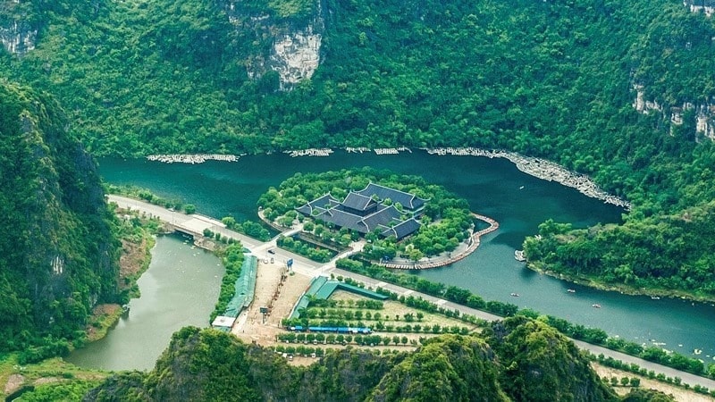 Việt Nam sắp có thêm thành phố trực thuộc Trung ương: Mô hình di sản thiên niên kỷ chưa từng có trong tiền lệ, là cực tăng trưởng mới của vùng- Ảnh 2.