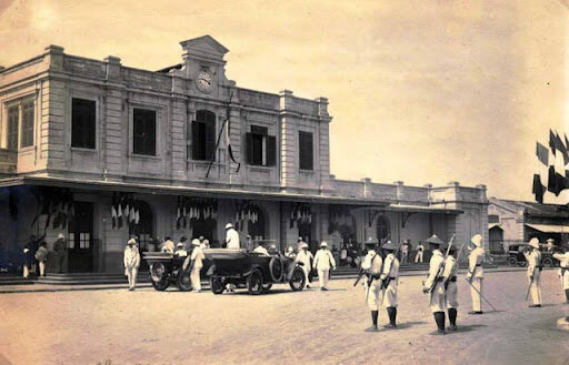 Nhà ga 120 năm tuổi xây từ thời Pháp thuộc: Điểm du lịch của miền Trung, kiến trúc giao thoa châu Âu đầy ấn tượng- Ảnh 1.