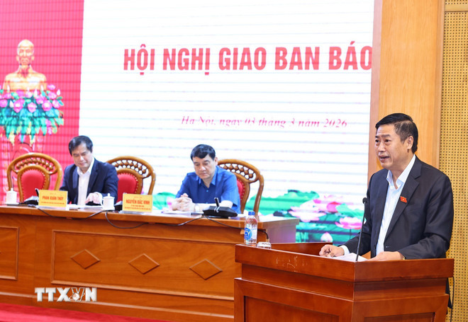 Tăng cường công tác thông tin, tuyên truyền về bầu cử đại biểu Quốc hội và HĐND- Ảnh 2.