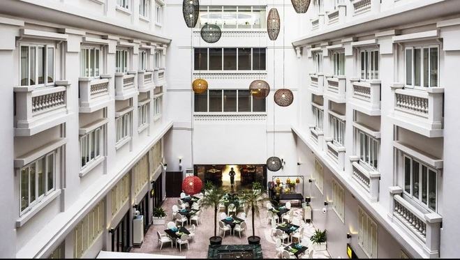 Hà Nội có 'Nhà hát lớn' thứ 2: Là công trình tiên phong đưa 600m2 pin năng lượng mặt trời lên trên mái, kiến trúc châu Âu độc đáo- Ảnh 1. Hà Nội có 'Nhà hát lớn' thứ 2: Là công trình tiên phong đưa 600m2 pin năng lượng mặt trời lên trên mái, kiến trúc châu Âu độc đáo- Ảnh 1.