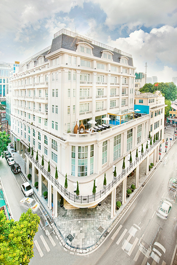 Hà Nội có 'Nhà hát lớn' thứ 2: Là công trình tiên phong đưa 600m2 pin năng lượng mặt trời lên trên mái, kiến trúc châu Âu độc đáo- Ảnh 7. Hà Nội có 'Nhà hát lớn' thứ 2: Là công trình tiên phong đưa 600m2 pin năng lượng mặt trời lên trên mái, kiến trúc châu Âu độc đáo- Ảnh 7.