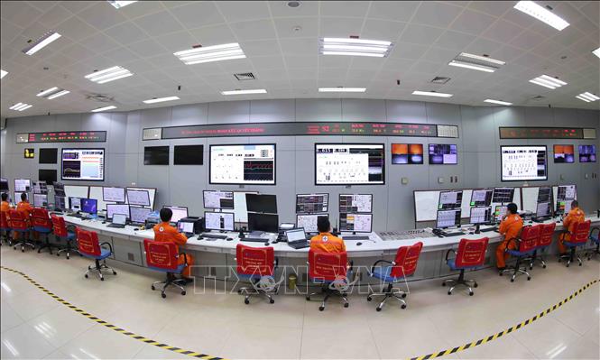 Chỉ thị của Thủ tướng về tiết kiệm điện và phát triển điện mặt trời mái nhà- Ảnh 1. Chỉ thị của Thủ tướng về tiết kiệm điện và phát triển điện mặt trời mái nhà- Ảnh 1.