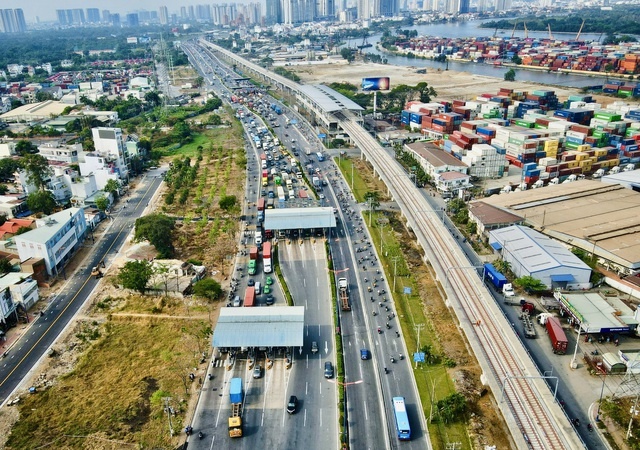 Xa lộ 65 năm tuổi dự kiến sẽ xây thêm 5 nút giao 3.500 tỷ, giải cứu kẹt xe phía Đông TP. HCM- Ảnh 1.