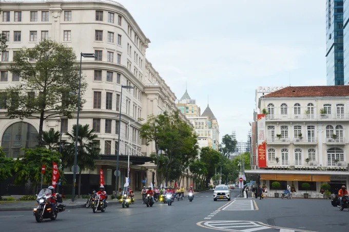 Con đường sang trọng nhất Sài Gòn tiếp tục lọt top đắt đỏ nhất thế giới, giá thuê chạm mốc 600 triệu đồng/tháng- Ảnh 1.