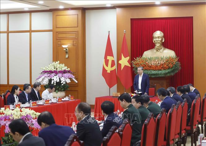 Tổng Bí thư Tô Lâm: Cơ sở lý luận và thực tiễn cho các quyết sách chiến lược trong giai đoạn phát triển mới- Ảnh 2. Tổng Bí thư Tô Lâm: Cơ sở lý luận và thực tiễn cho các quyết sách chiến lược trong giai đoạn phát triển mới- Ảnh 2.