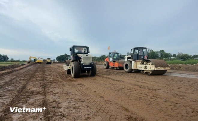 Giải ngân vốn đầu tư công hai tháng đầu năm đạt hơn 55 nghìn tỷ đồng- Ảnh 3.