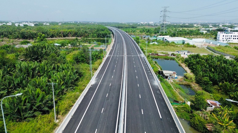 Siêu sân bay lớn nhất Việt Nam 16 tỷ USD sắp hoàn thiện và bài toán cấp bách về kết nối hạ tầng- Ảnh 4.