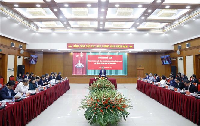 Tổng Bí thư Tô Lâm: Chuyển mạnh công tác kiểm tra, giám sát sang phòng ngừa từ sớm, từ xa- Ảnh 2.