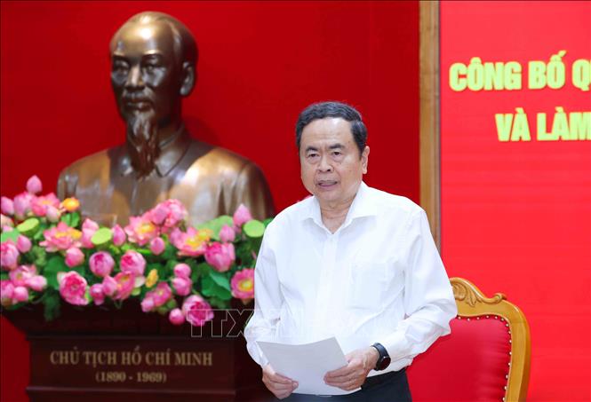 Công bố quyết định kiểm tra, giám sát của Bộ Chính trị, Ban Bí thư đối với Ban Thường vụ Đảng uỷ các cơ quan Đảng Trung ương- Ảnh 1.